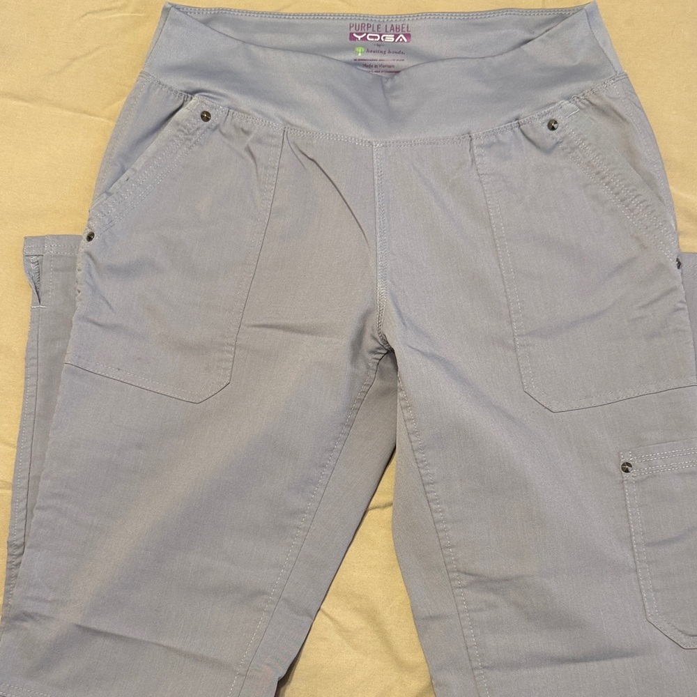 Healing Hands Purple Label Tori Women's Yoga Scrub Pants Size Small Light Grey